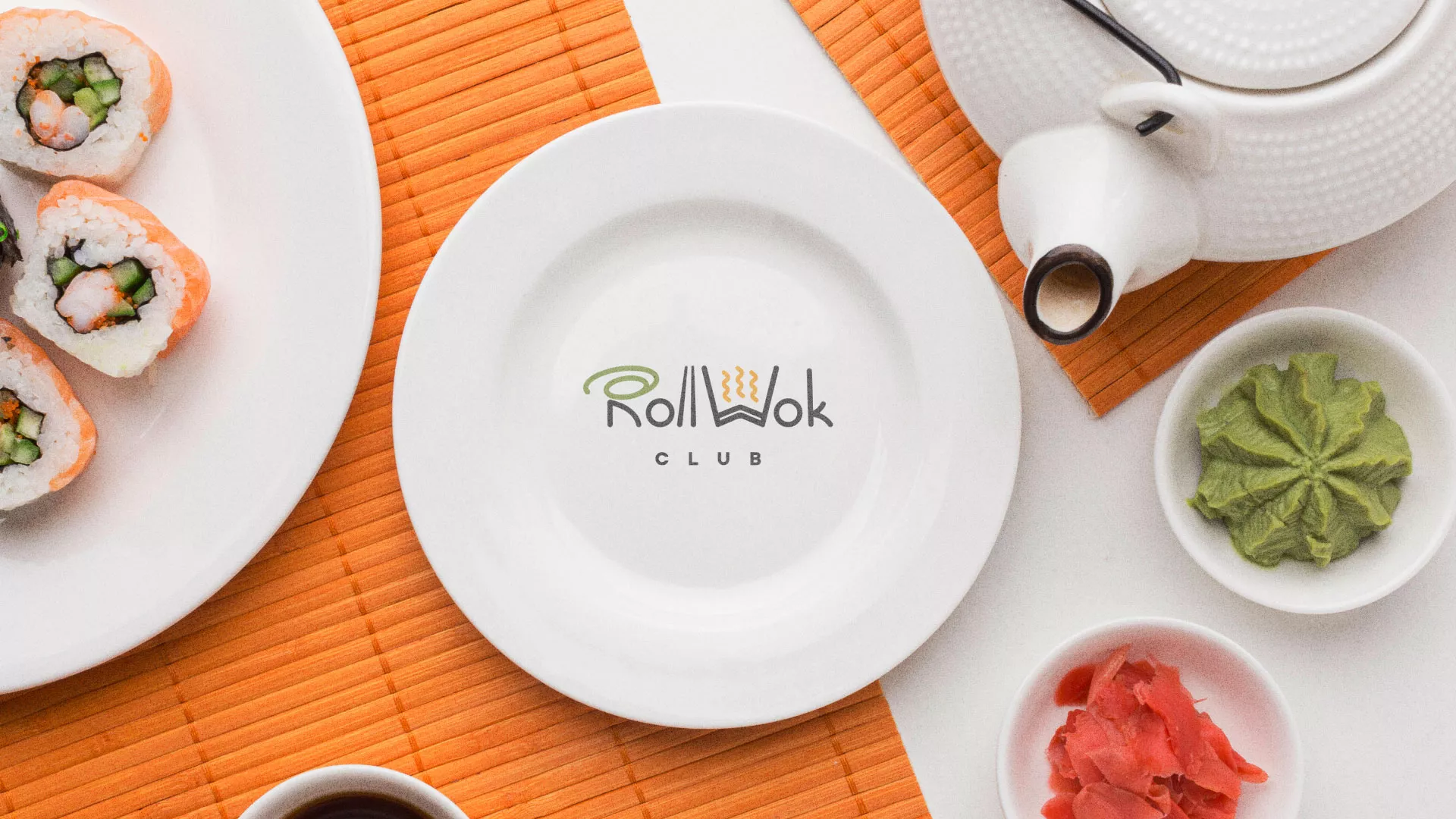 Разработка логотипа и фирменного стиля в Гдове для суши-бара «Roll Wok Club» Разработка логотипа и фирменного стиля в Гдове для суши-бара «Roll Wok Club»